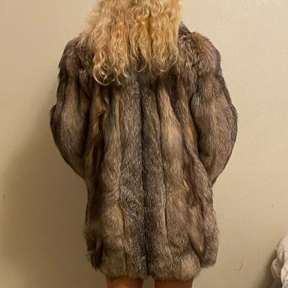 🍄 Crystal Fox Fur Genuine Brown Fur Coat - Picture 6 of 15